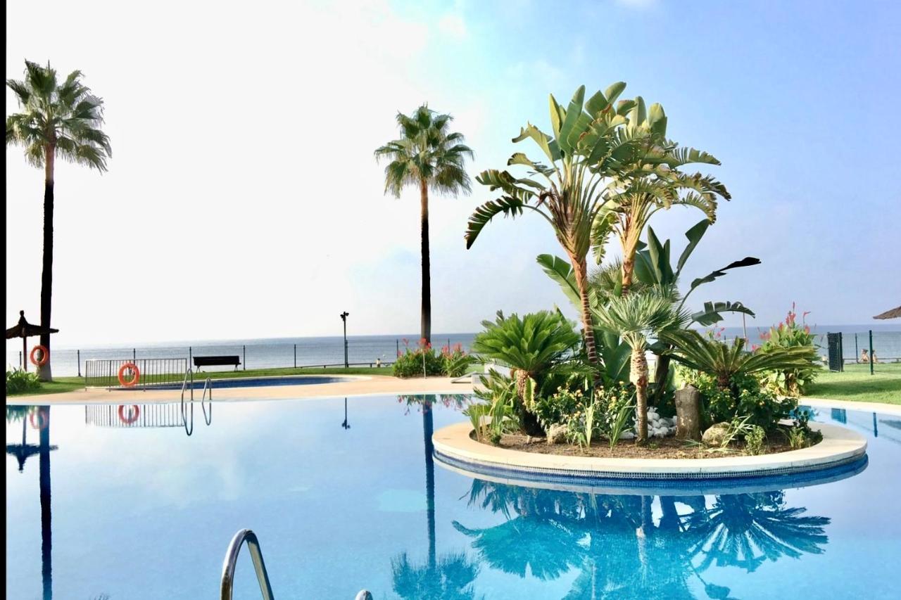 Mi Capricho 9C Beachfront- Apartment With Sea View - Costa Del Sol 卡拉德米哈斯 外观 照片